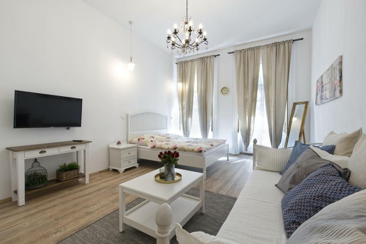 Apartmán A La Champagne Praha Exteriér fotografie